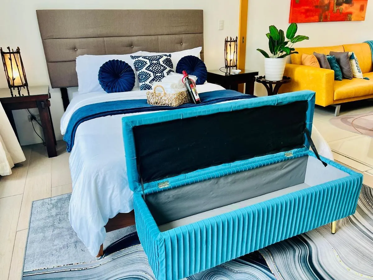 Apartment Bgc Luxury Condo - Pool, Wi-Fi, City View - Suite 14 Manila Philippines