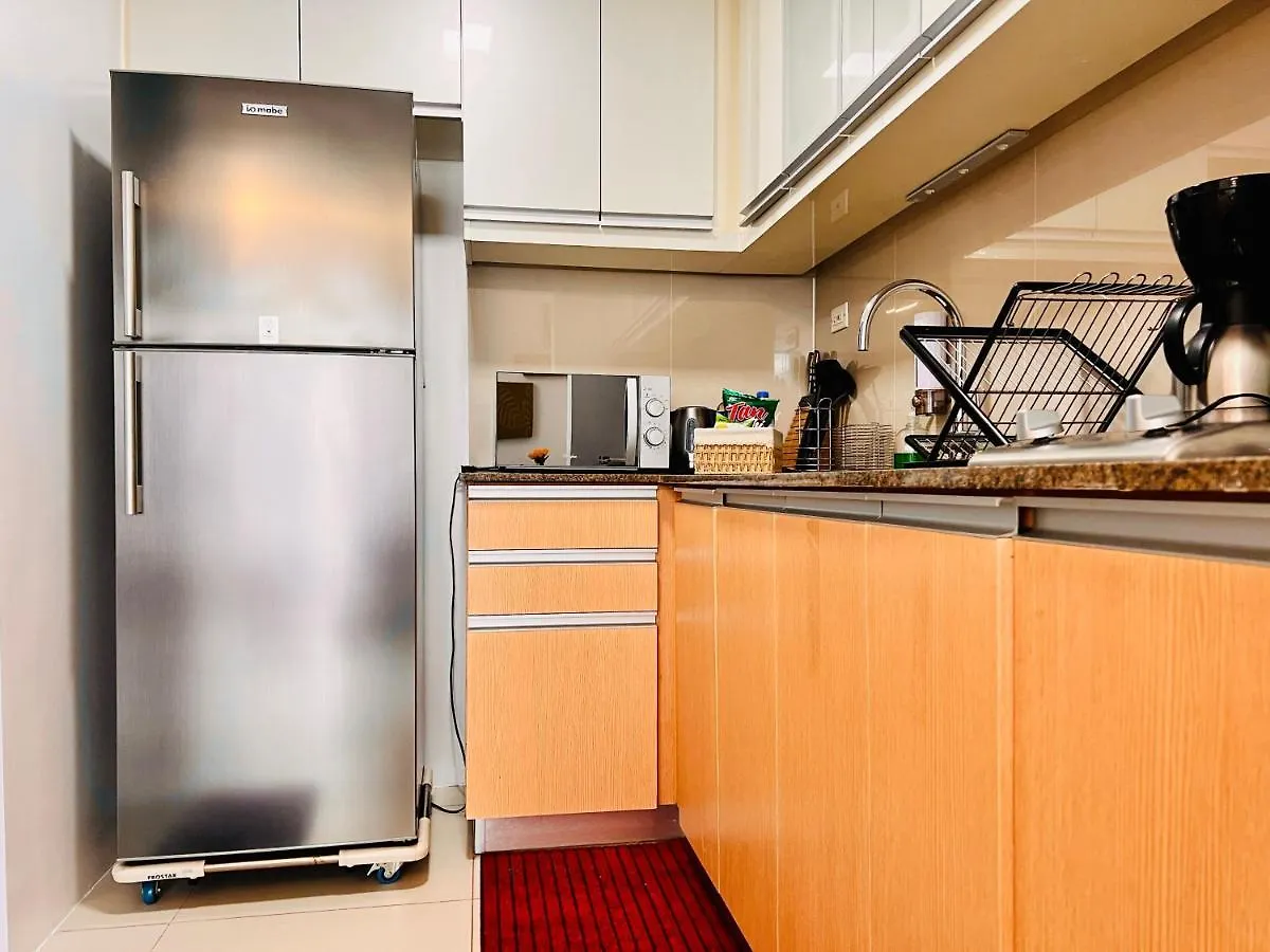 Bgc Luxury Condo - Pool, Wi-Fi, City View - Suite 14 Manila