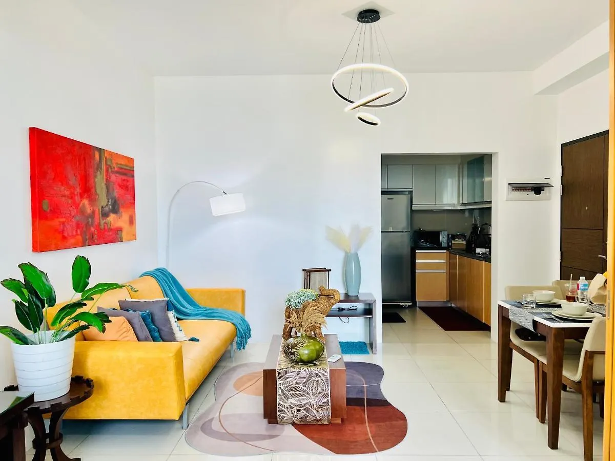 Apartment Bgc Luxury Condo - Pool, Wi-Fi, City View - Suite 14 Manila
