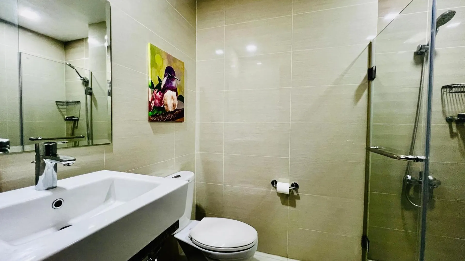 Bgc Luxury Condo - Pool, Wi-Fi, City View - Suite 14 Manila